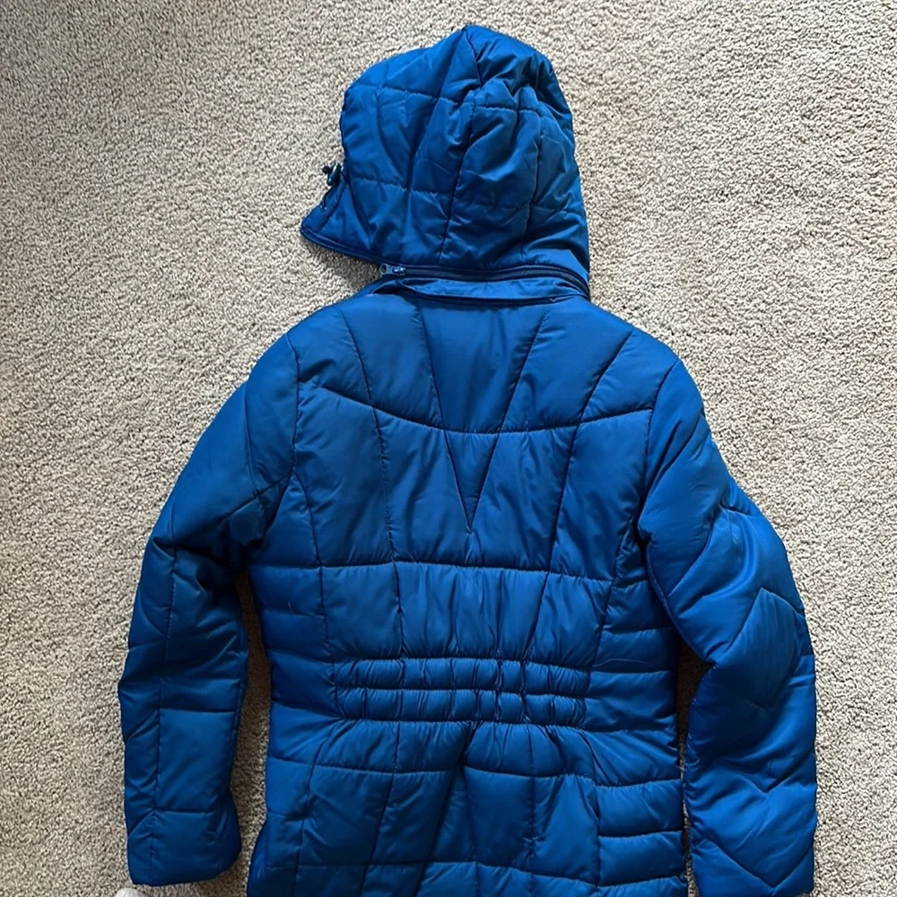 Puffy coat - Picture 3 of 3